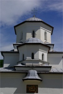 Turlă pronaos exterior şi interior